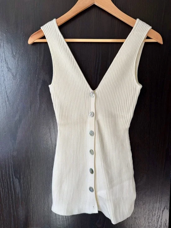 Meshki Cream Calipso Ribbed Tank Top - Picture 2 of 5